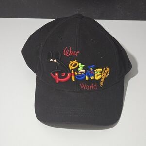 Vintage Walt Disney World Black Multicolor Character Adjustable Dad Hat Cap